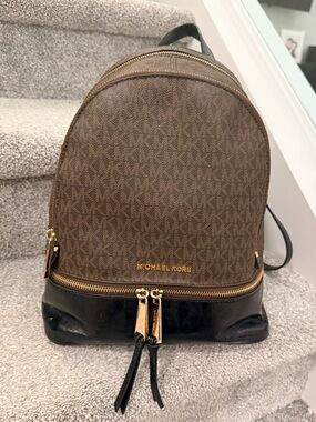 Michael Kors Rhea - medium backpack